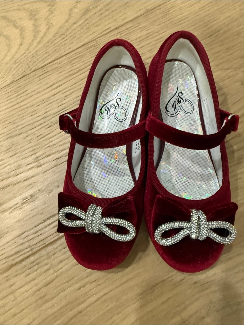 Sparkling Bow Velvet Mary Jane Girls Dress Shoes - Burgundy